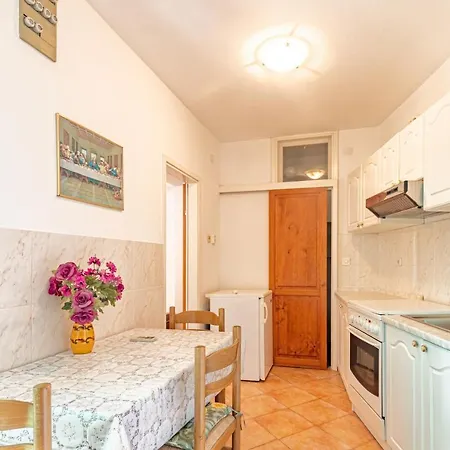 Hvar 15706c Хвар